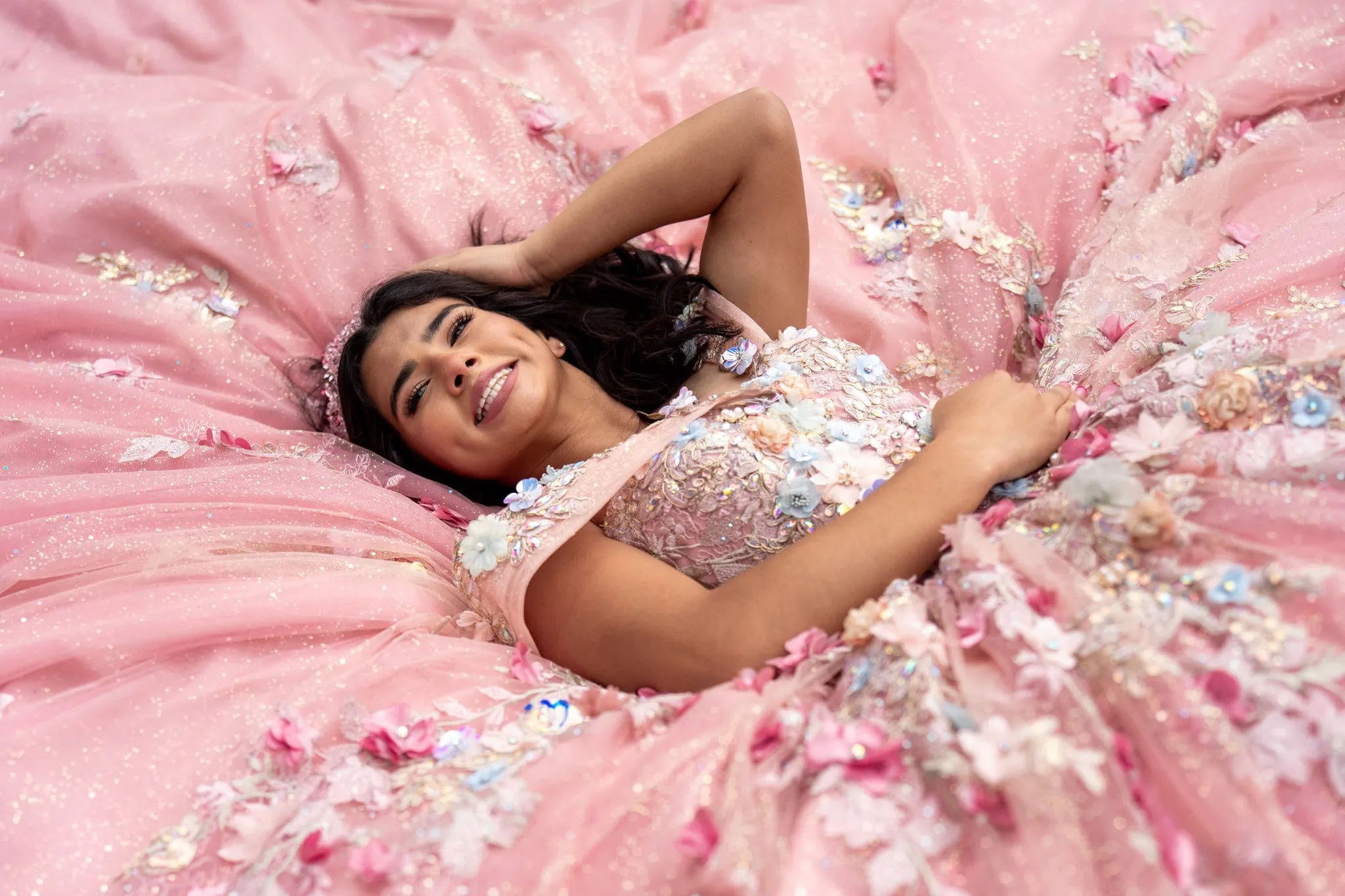 XV de Aliyah: foto de quinceañera 15 por el fotógrafo de Dallas Rony Lanza