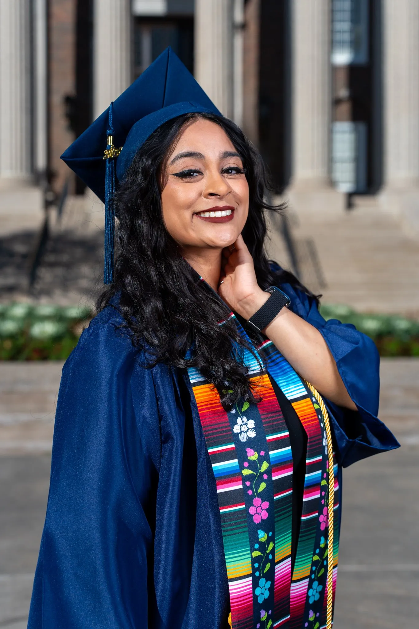 Graduación de Guiselle: foto de senior 2 por el fotógrafo de Dallas Rony Lanza