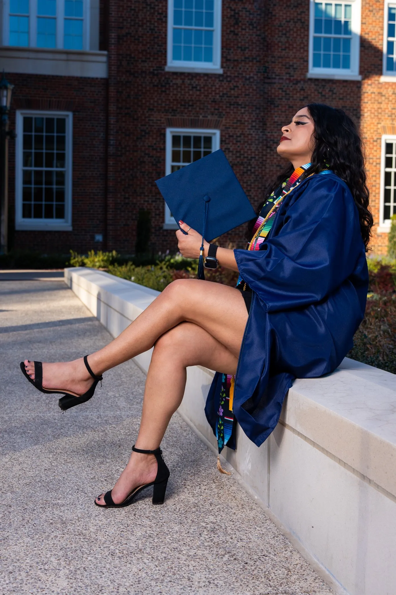 Graduación de Guiselle: foto de senior 8 por el fotógrafo de Dallas Rony Lanza