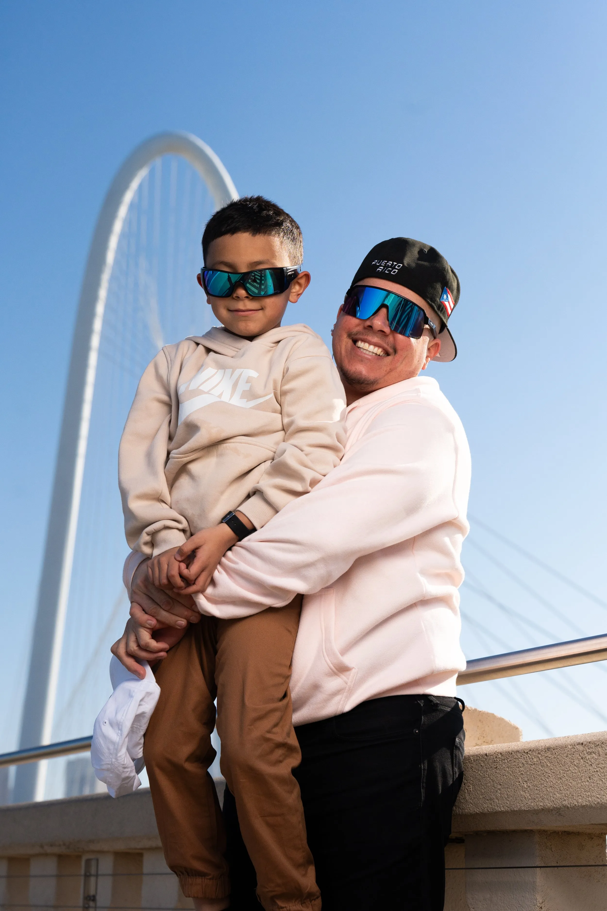 Familia Rivera: sesión de fotos familiar, foto 1 por el fotógrafo de Dallas Rony Lanza