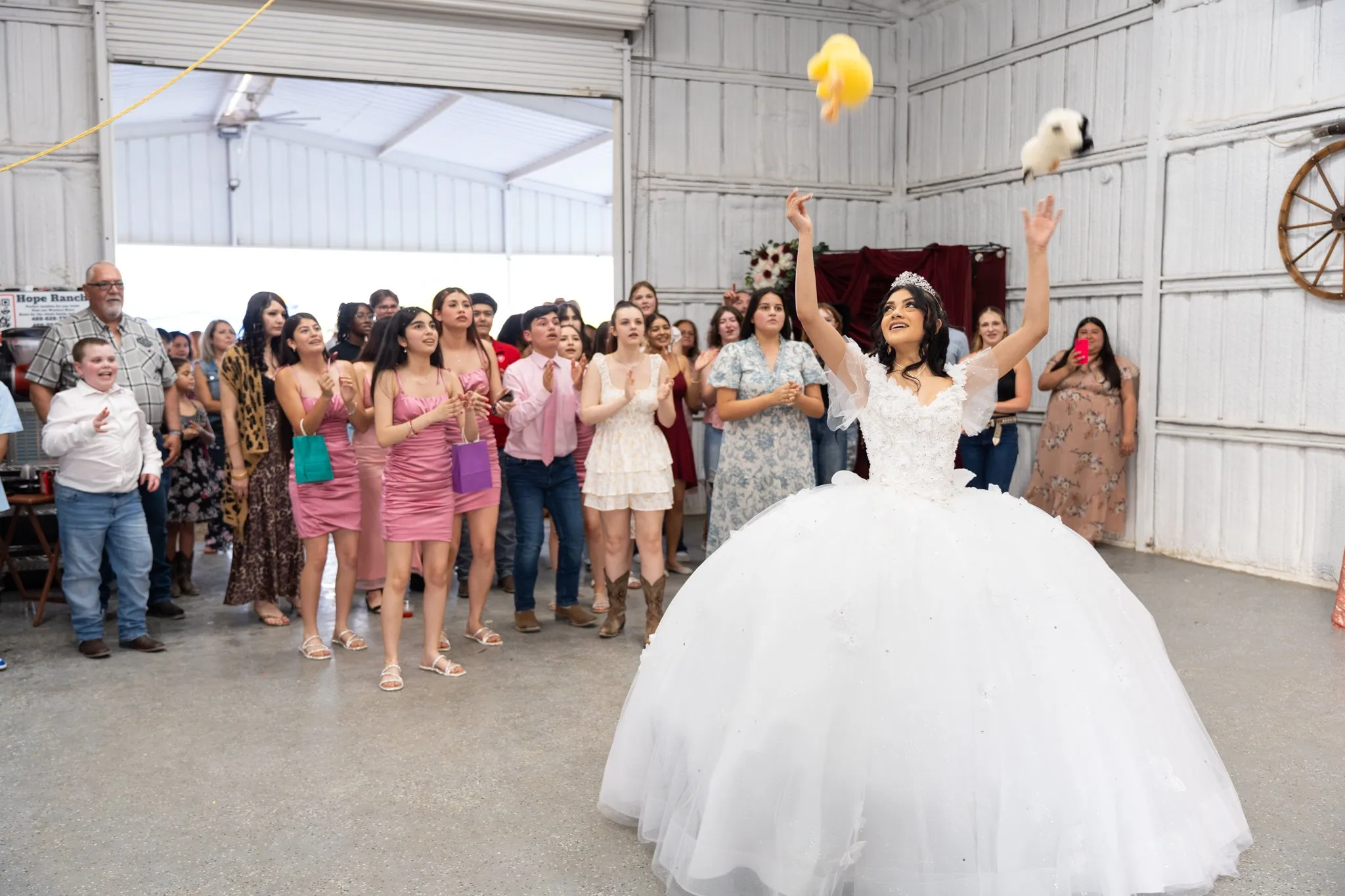 XV de Ysabella: foto de quinceañera 16 por el fotógrafo de Dallas Rony Lanza