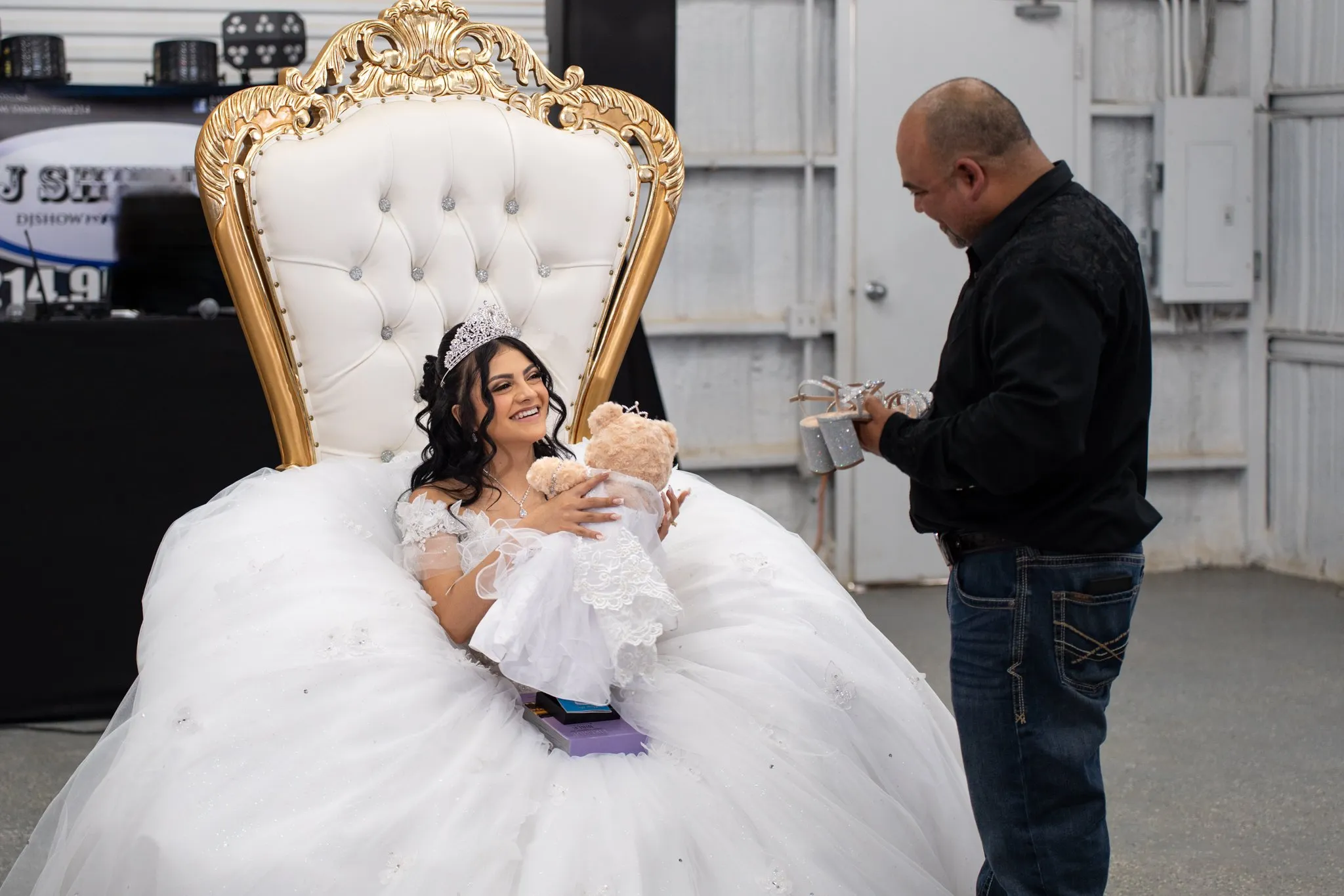 XV de Ysabella: foto de quinceañera 17 por el fotógrafo de Dallas Rony Lanza