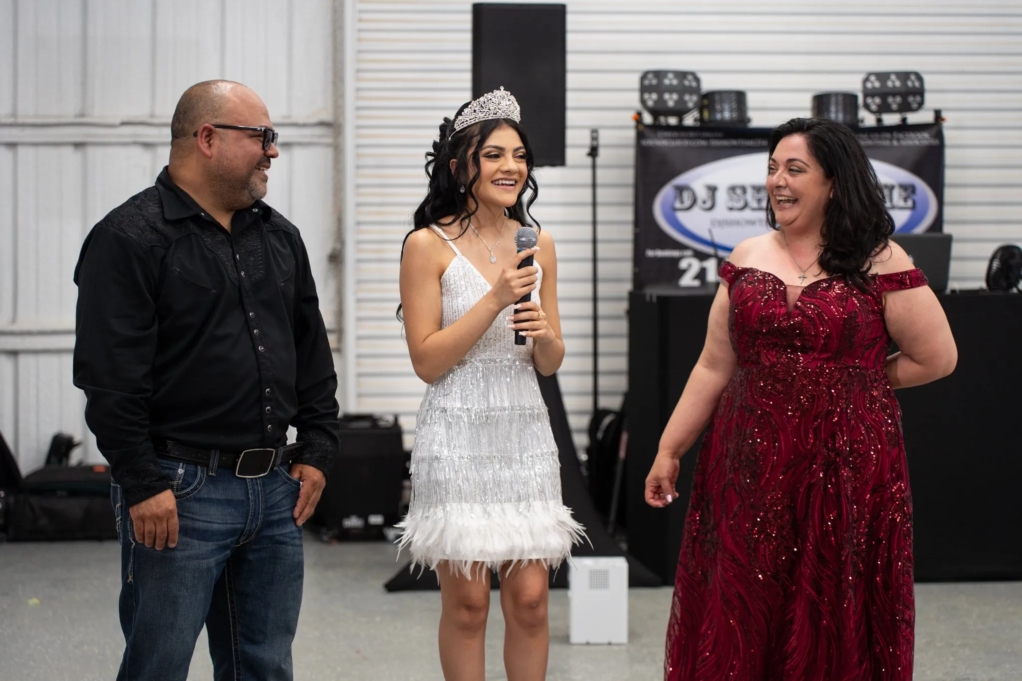 XV de Ysabella: foto de quinceañera 23 por el fotógrafo de Dallas Rony Lanza